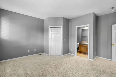 19587 Simpson Avenue Bend OR 97702
