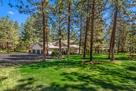 2805 NW Mccook Court Bend OR 97703
