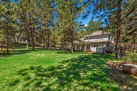 2805 NW Mccook Court Bend OR 97703