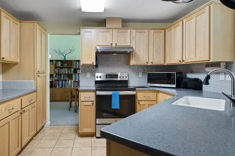 1863 NE Yellowstone Lane Bend OR 97701