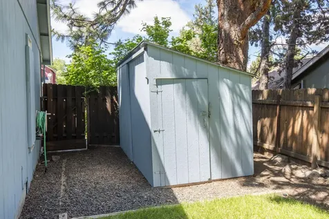 1863 NE Yellowstone Lane Bend OR 97701