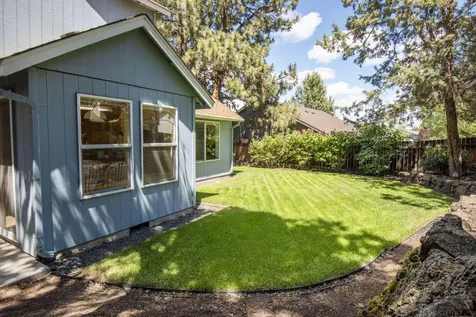 1863 NE Yellowstone Lane Bend OR 97701