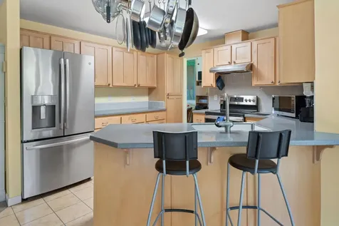 1863 NE Yellowstone Lane Bend OR 97701
