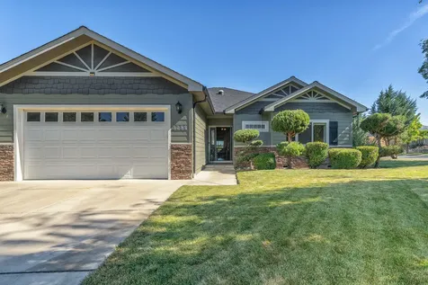 3789 Sherwood Park Drive Medford OR 97504