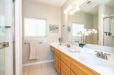 3789 Sherwood Park Drive Medford OR 97504