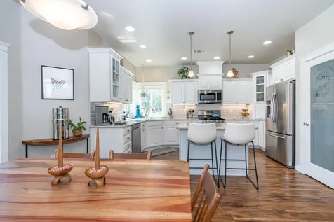 3789 Sherwood Park Drive Medford OR 97504