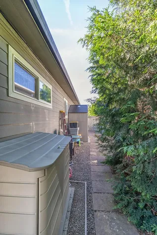 3789 Sherwood Park Drive Medford OR 97504