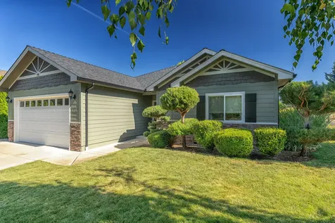 3789 Sherwood Park Drive Medford OR 97504