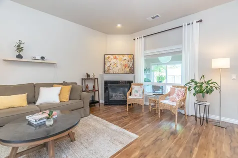 3789 Sherwood Park Drive Medford OR 97504