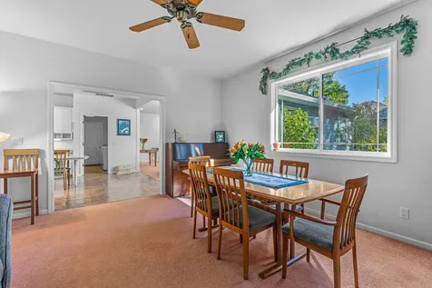 670 Spring Creek Drive Ashland OR 97520