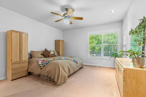 670 Spring Creek Drive Ashland OR 97520