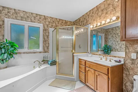 670 Spring Creek Drive Ashland OR 97520