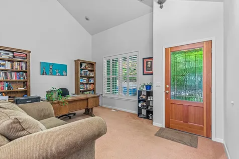 670 Spring Creek Drive Ashland OR 97520
