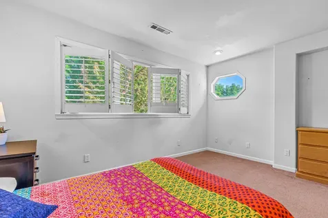 670 Spring Creek Drive Ashland OR 97520