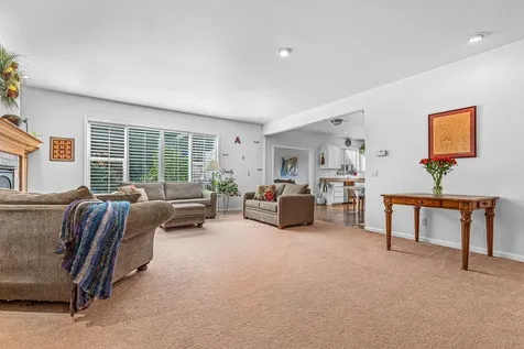670 Spring Creek Drive Ashland OR 97520