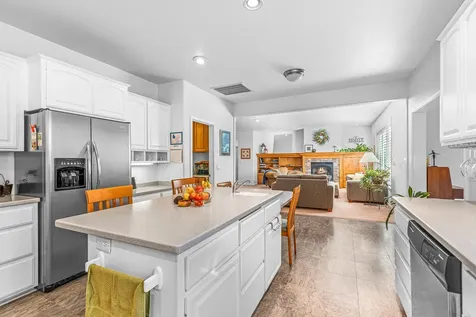 670 Spring Creek Drive Ashland OR 97520
