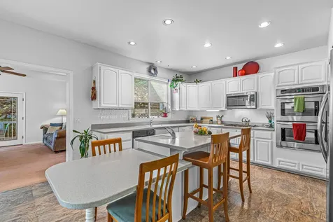 670 Spring Creek Drive Ashland OR 97520