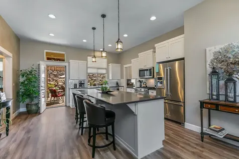 4602 SW Yew Leaf Court Redmond OR 97756