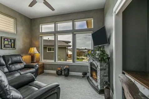 4602 SW Yew Leaf Court Redmond OR 97756