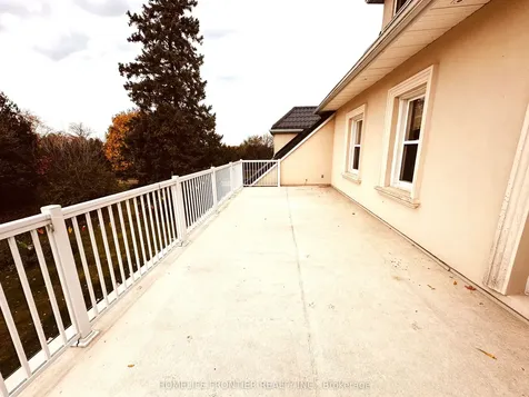 2101 10th Side Road Bradford West Gwillimbury ON L3Z 2A4