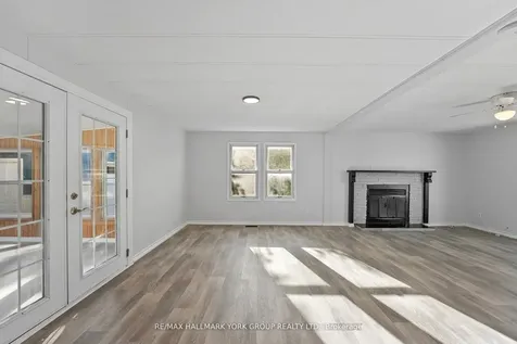 52 Damsel Circle Georgina ON L0E 1R0