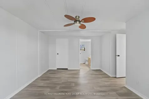 52 Damsel Circle Georgina ON L0E 1R0