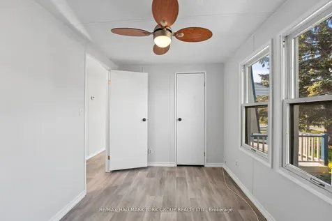 52 Damsel Circle Georgina ON L0E 1R0