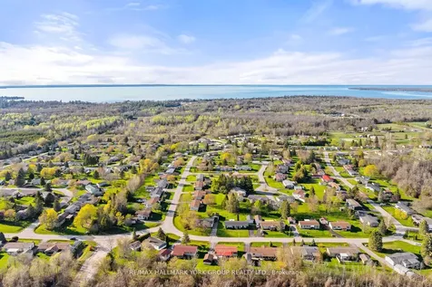 52 Damsel Circle Georgina ON L0E 1R0