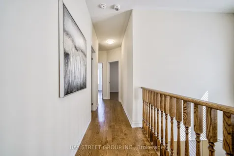 68 Homer Crescent Aurora ON L4G 1A6