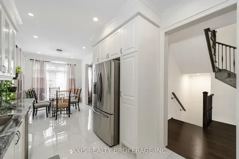 17 Grinnel Road East Gwillimbury ON L9N 0X5