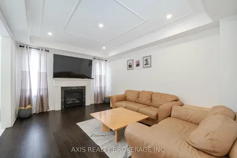 17 Grinnel Road East Gwillimbury ON L9N 0X5