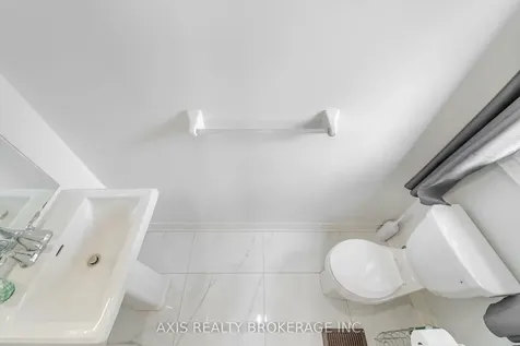 17 Grinnel Road East Gwillimbury ON L9N 0X5