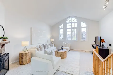 126 Rush Road Aurora ON L4G 7G5