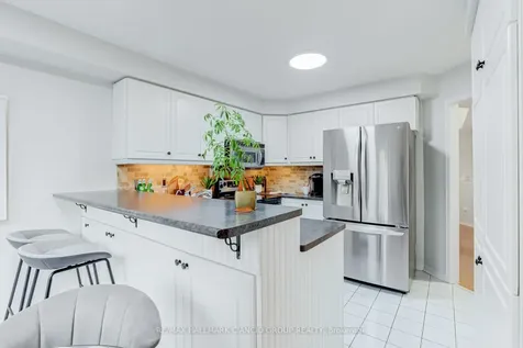 126 Rush Road Aurora ON L4G 7G5