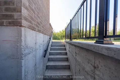 2 Wakefield Boulevard Essa ON L3W 0L7