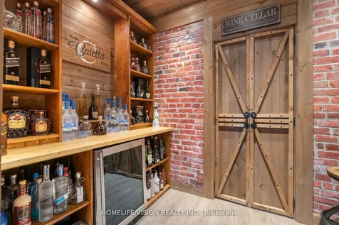 29 Grandview Crescent Bradford West Gwillimbury ON L3Z 2A5