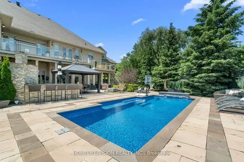 29 Grandview Crescent Bradford West Gwillimbury ON L3Z 2A5