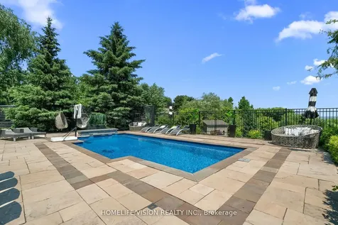 29 Grandview Crescent Bradford West Gwillimbury ON L3Z 2A5