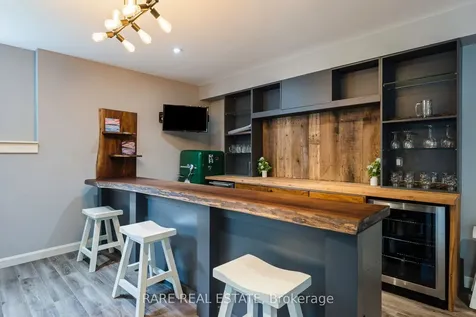 8630 25th Side Road Adjala-tosorontio ON L9R 1V1