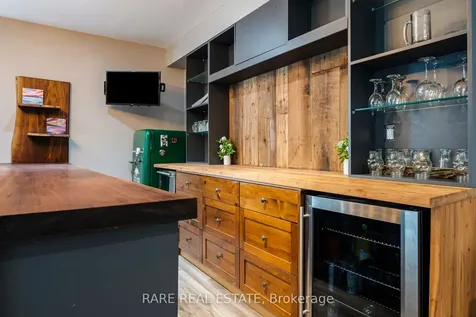 8630 25th Side Road Adjala-tosorontio ON L9R 1V1