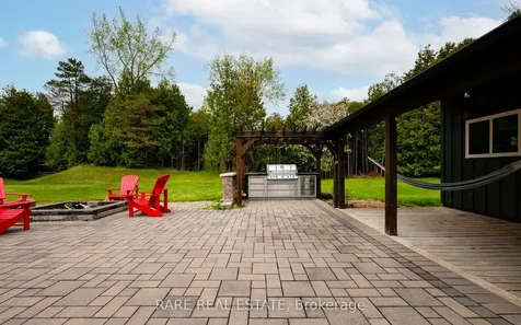 8630 25th Side Road Adjala-tosorontio ON L9R 1V1