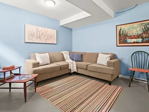 2 Trillium Trail Adjala-tosorontio ON L0M 1J0