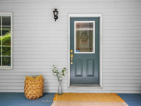 2 Trillium Trail Adjala-tosorontio ON L0M 1J0