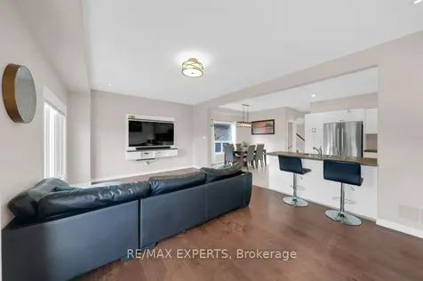 73 Quigley Street Essa ON L3W 0P5