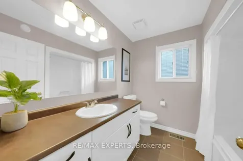 73 Quigley Street Essa ON L3W 0P5