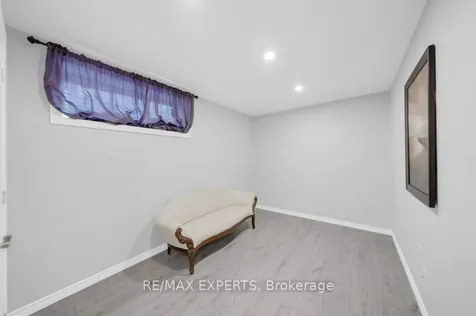 73 Quigley Street Essa ON L3W 0P5