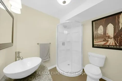 73 Quigley Street Essa ON L3W 0P5