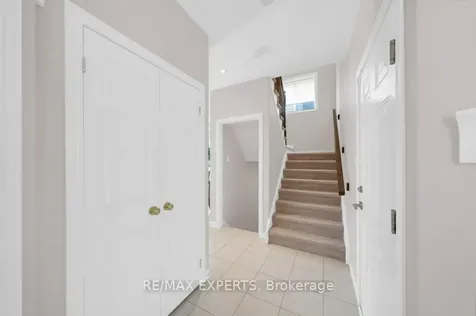 73 Quigley Street Essa ON L3W 0P5