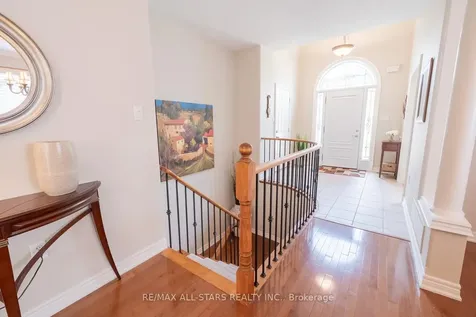 79 Gardiner Drive Bradford West Gwillimbury ON L3Z 3G2