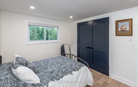 171 Walton Drive Aurora ON L4G 3P8